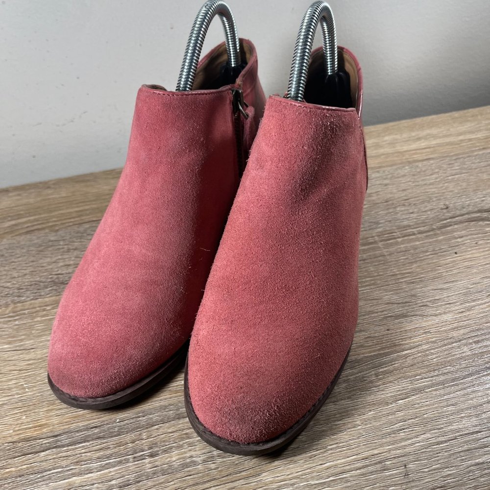 Vionic Marissa Ankle Booties Womens Shoes Pink Suede Zip Up Casual Size 6.5 - Picture 3 of 10